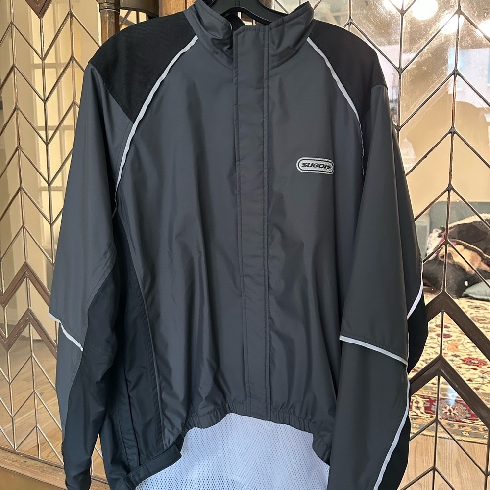 Sugoi Charcoal and Silver Men Cycling Jacket Size L